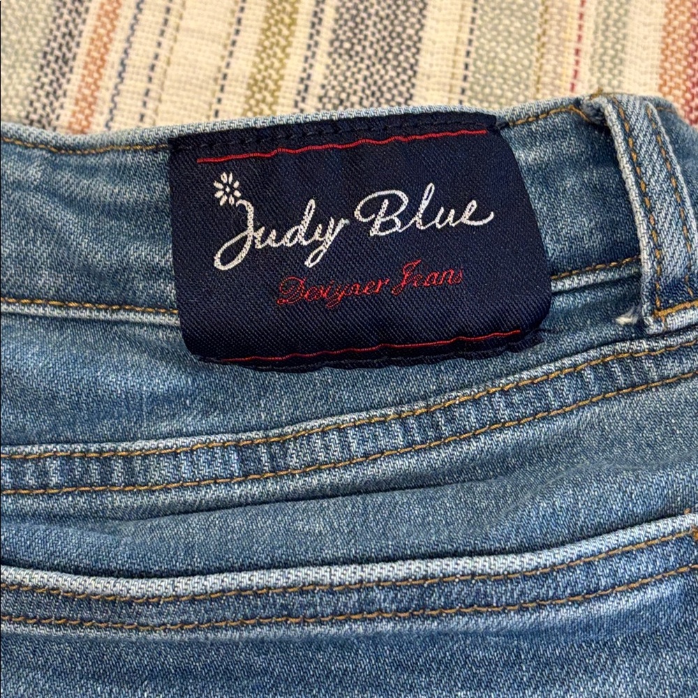 Judy Blue Jeans Denim Star Shorts Size L Style JB150069 - Picture 3 of 10